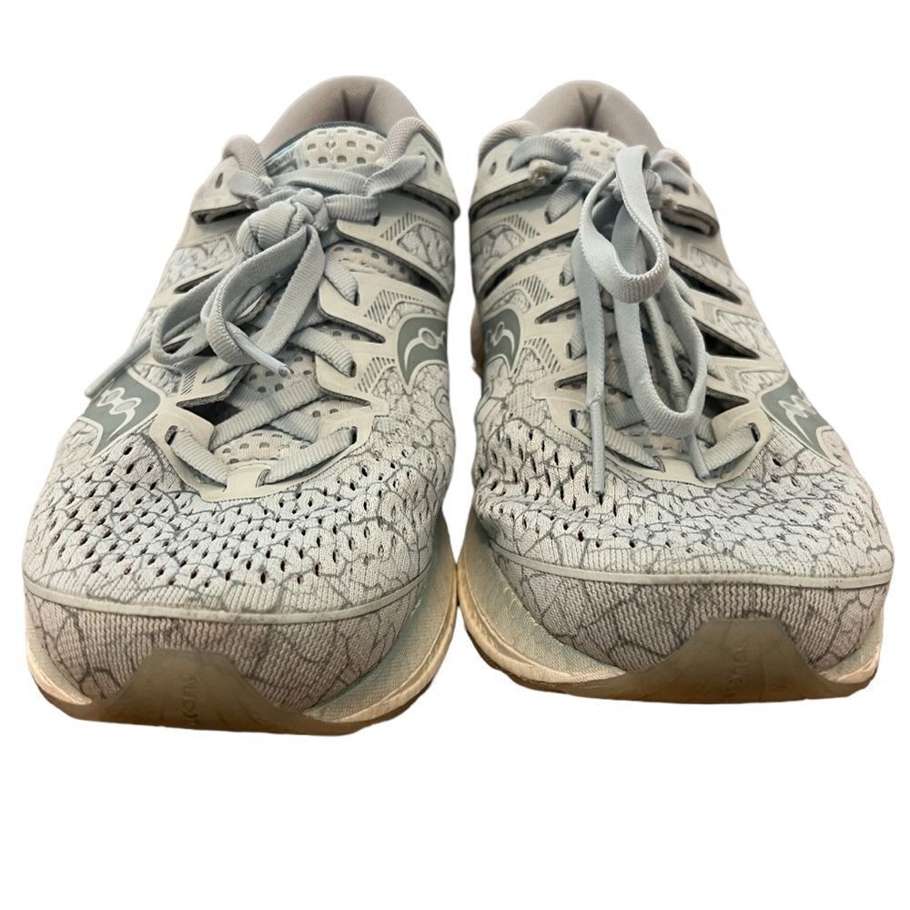 Saucony Hurricane Iso 5 Women's Running Shoe in Light Blue - Picture 4 of 10